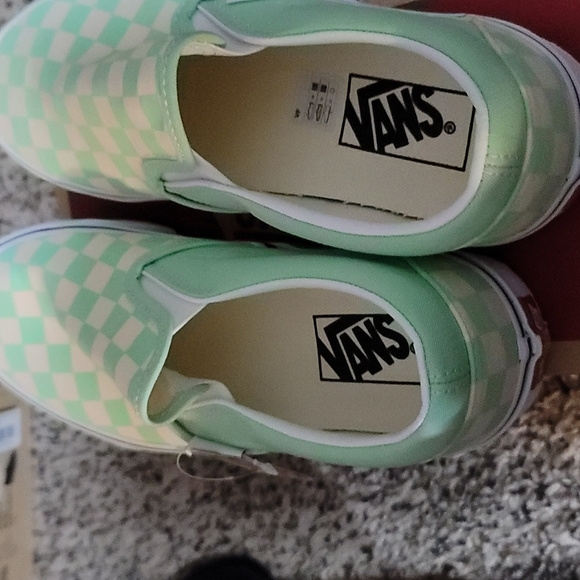 Vans 7.5 women Gr Ashtrwht - Picture 3 of 4